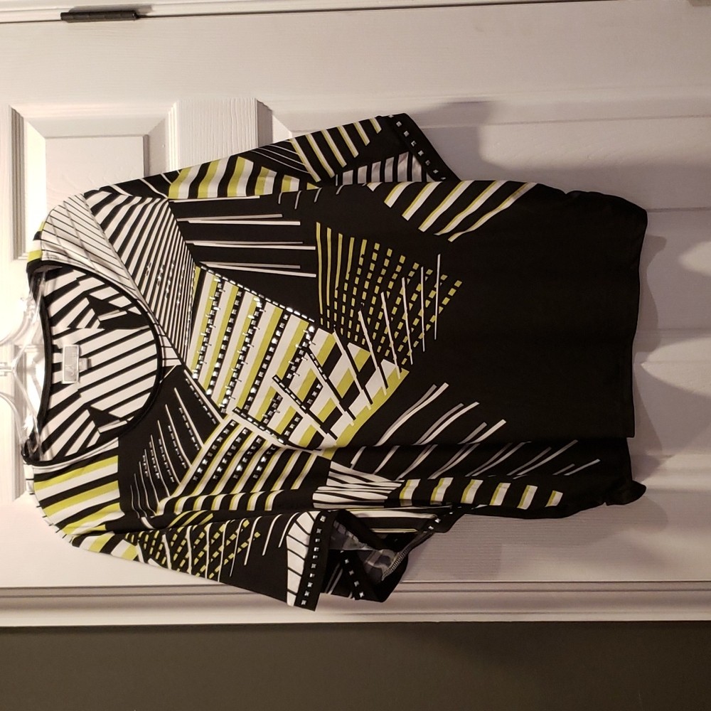 Jm collection size 3x black white and green dolman short sleeve stretchy top